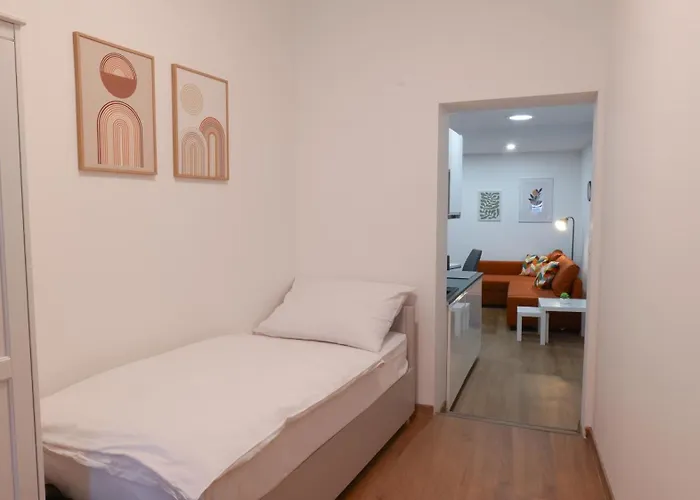 Ξενοδοχείο με διαμερίσματα Krakovka 4*