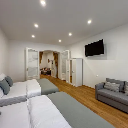 Krakovka 4* Praga