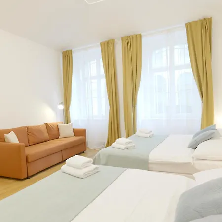 Krakovka 4*