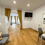 Krakovka 4*
