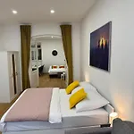 Apart Otel Krakovka 4*