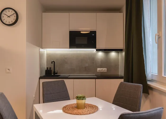 Krakovka 4*