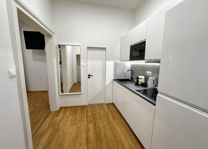 Krakovka 4*