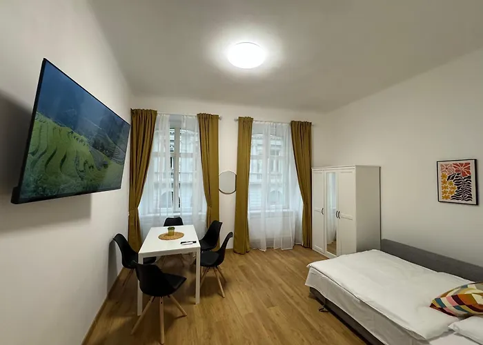 Krakovka 4*
